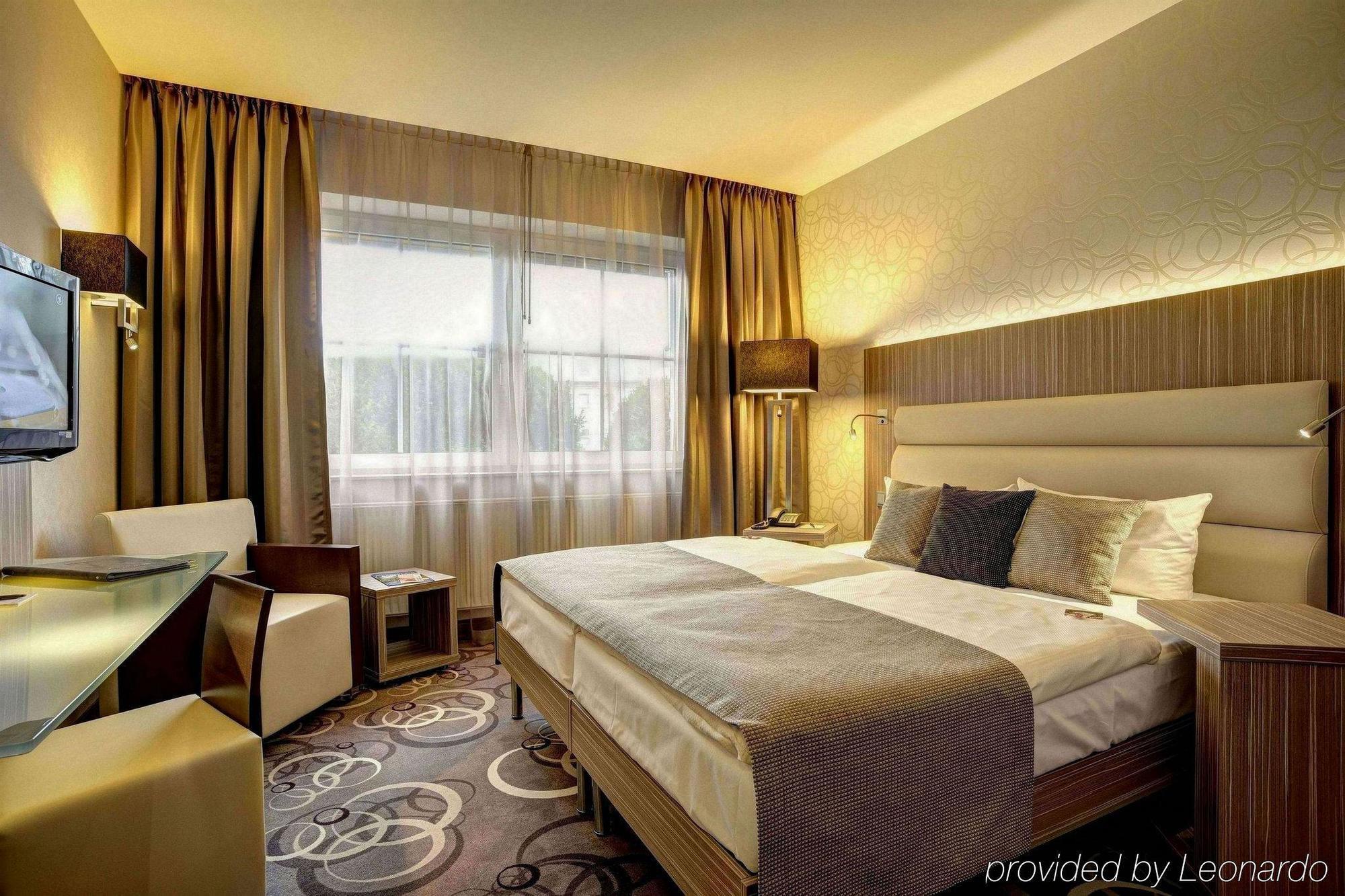Nordwest-Hotel Бад-Цвішенан Екстер'єр фото