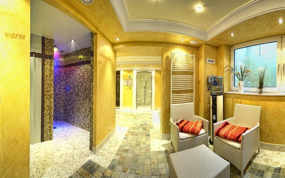 Nordwest-Hotel Бад-Цвішенан Екстер'єр фото
