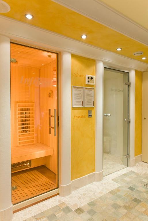 Nordwest-Hotel Бад-Цвішенан Екстер'єр фото